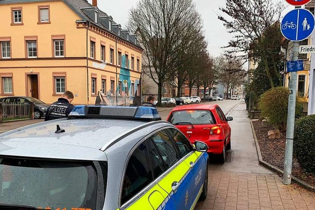 Den Radweg sollten Autofahrer meiden, ...211; und die Polizei schaut nicht weg.  | Foto: Helmut Seller