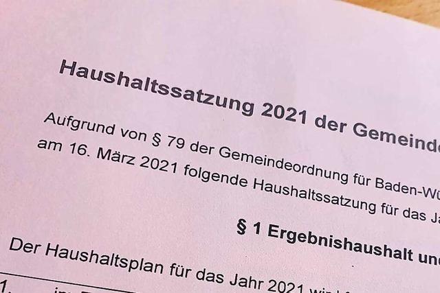 Teninger Rat segnet Haushalt ab und verpflichtet Gemeinde zu mehr Ma