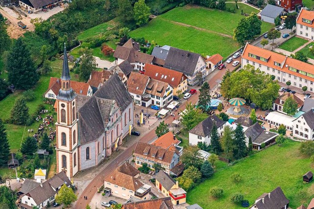 Die Bebauung der Badwiese ist in Ettenheimmnster umstritten.  | Foto: Martin Bildstein copyright