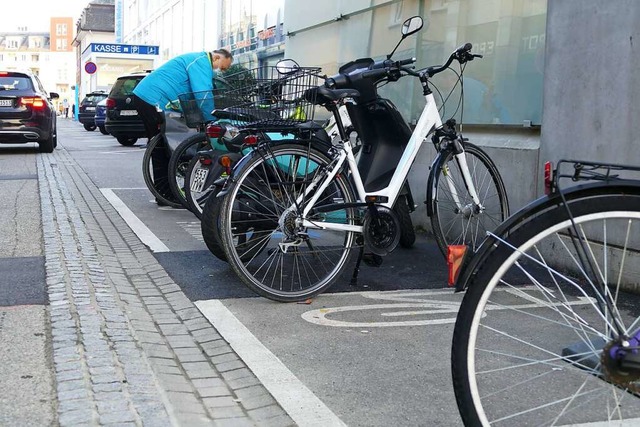 Fahrradstellplatz am Hochrheincenter I &#8230;  | Foto: Dora Schls