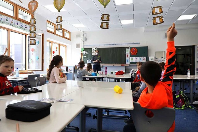 Ein Versuch von Normalitt: Unterricht in der Schutterlindenbergschule in Lahr.  | Foto: CHRISTOPH       BREITHAUPT
