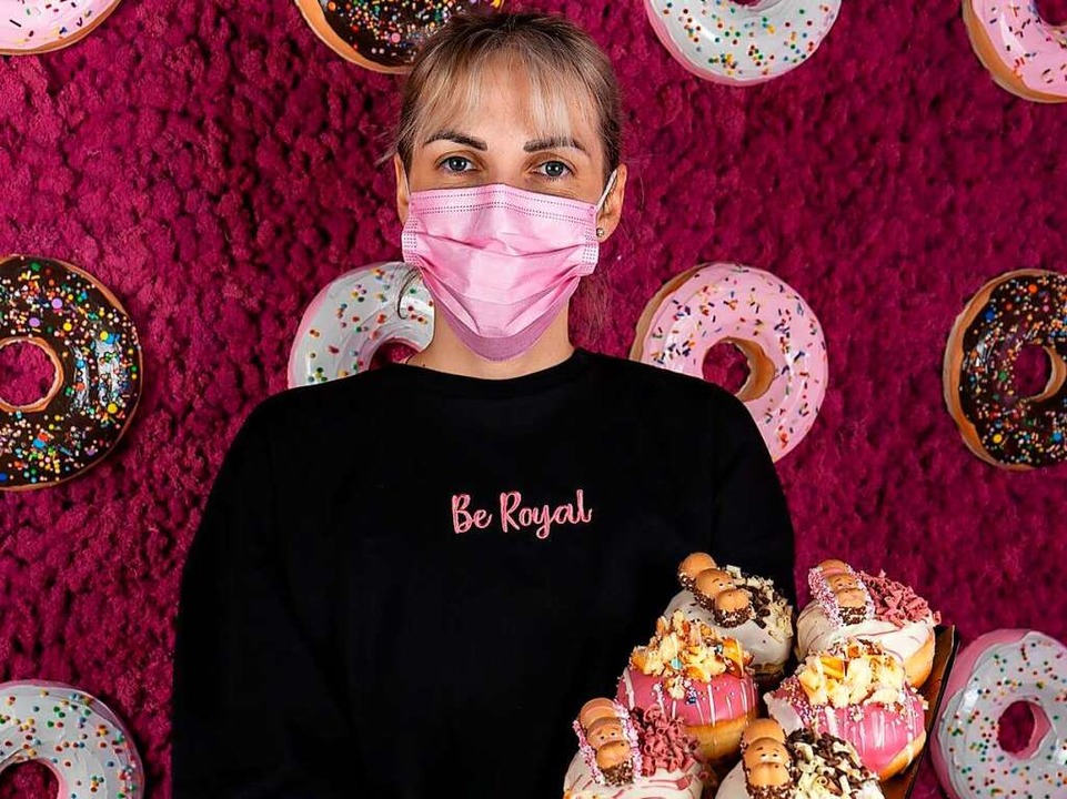 Franchise-Nehmerin Nadia Prschke prs...e Produkte mit groem Potential&#8220;  | Foto: Royal Donuts Freiburg