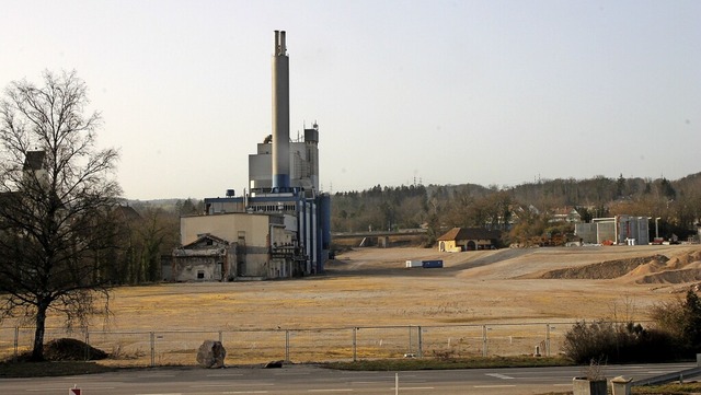 Der Blick aus sdlicher Richtung auf d... das Areal der ehemaligen Papierfabrik  | Foto: suedkurier