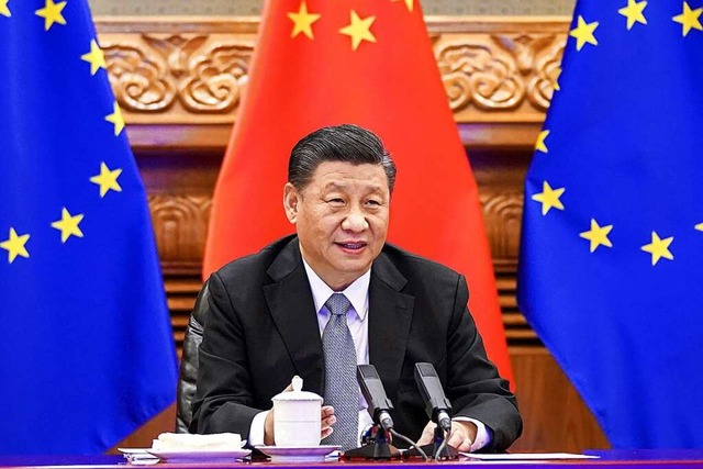 Chinas Prsident Xi Jinping bei einem ...fel mit den Spitzen der EU im Dezember  | Foto: Li Xueren (dpa)