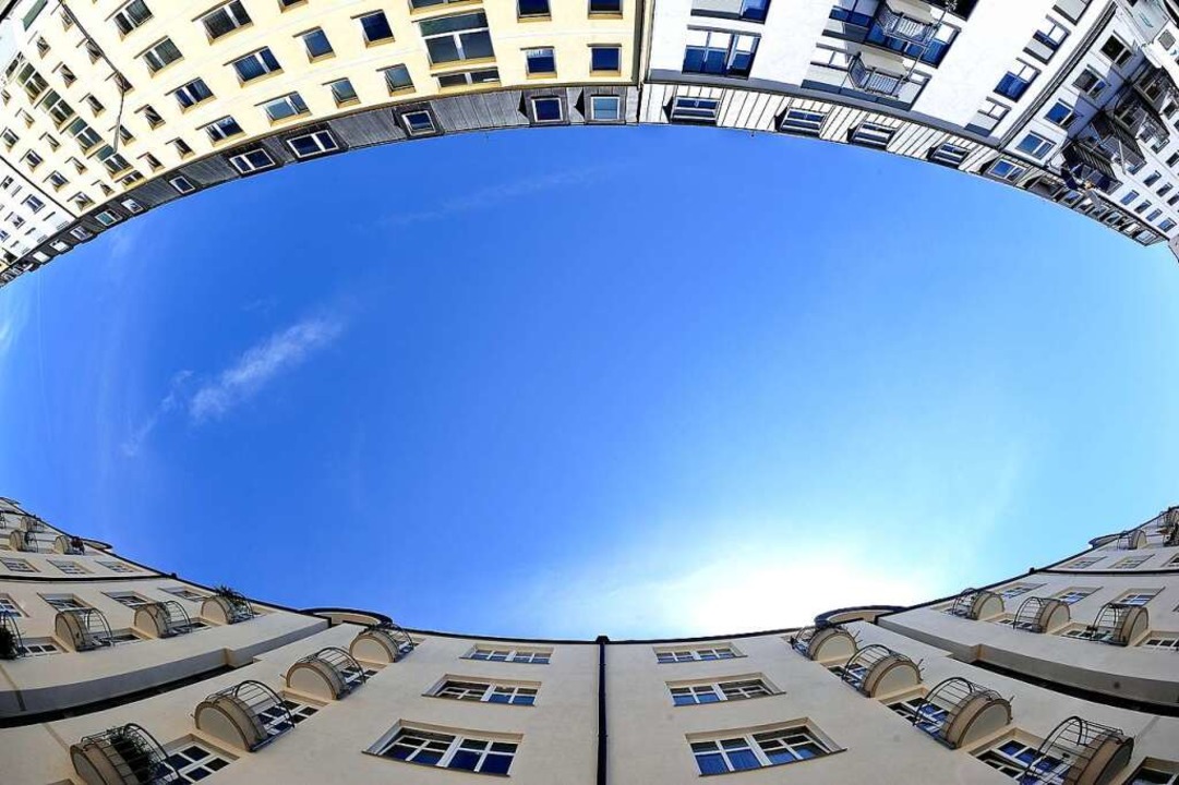 Unaufhrlich steigen die Immobilienpre...an Immobilien als reine Anlageobjekte.  | Foto: Nicolas Armer