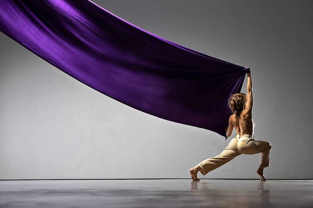 Am Freitag, 16. April gibt Choreografi... Einblicke in die Geschichte der Frau.  | Foto: Jurgen Gocke