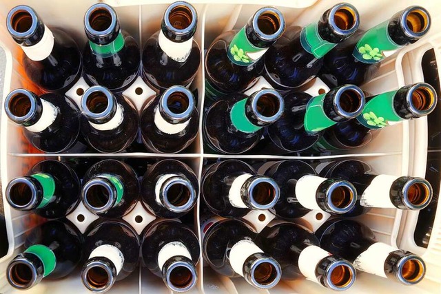 Das ein oder andere Bier drfte bei Fe...ch getrunken worden sein (Symbolbild).  | Foto: EKH-Pictures  (stock.adobe.com)