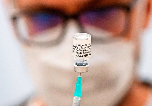 Das Impfen luft noch immer nicht reibungslos.  | Foto: JOE KLAMAR (AFP)