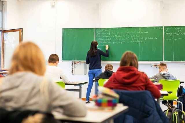 Grenzach-Wyhlens B�rgermeister kritisiert Schulschlie�ungen