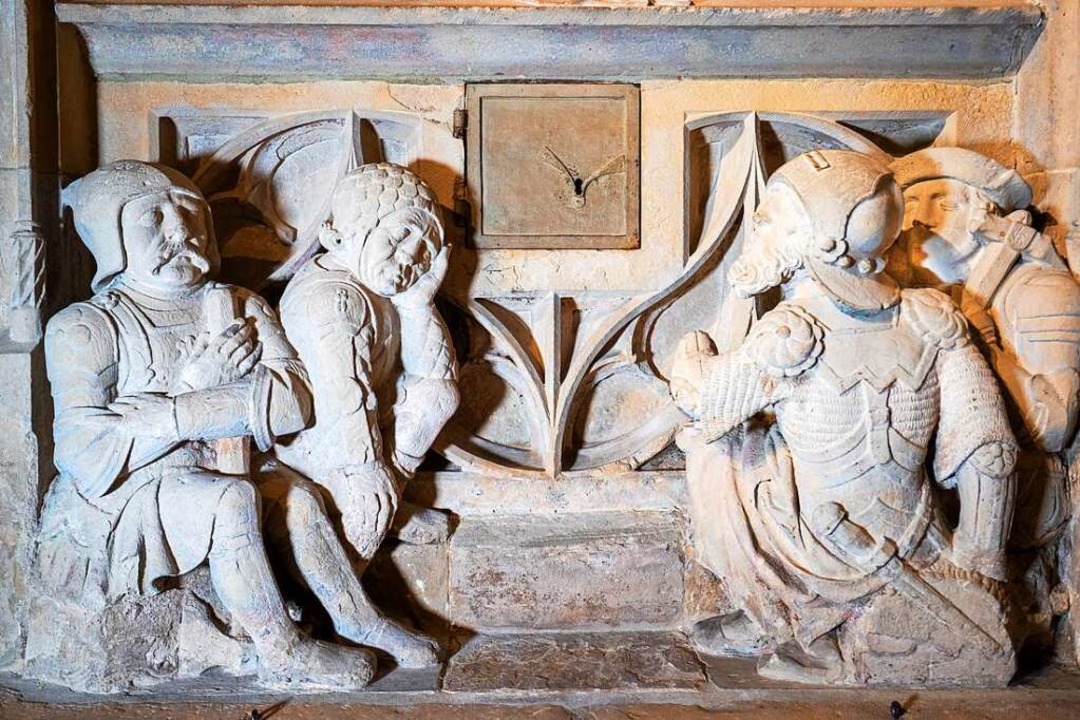 Figuren aus dem Heiligen Grab im Breisacher Münster.  | Foto: Martin Hau