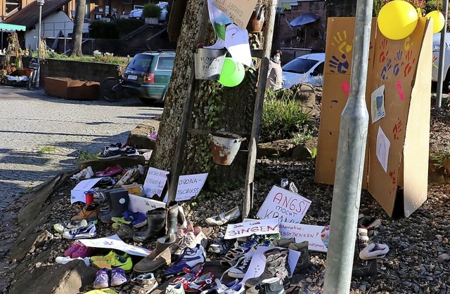 Auch am Seelbacher Bauernmarkt standen Kinderschuhe.  | Foto: Theo Weber