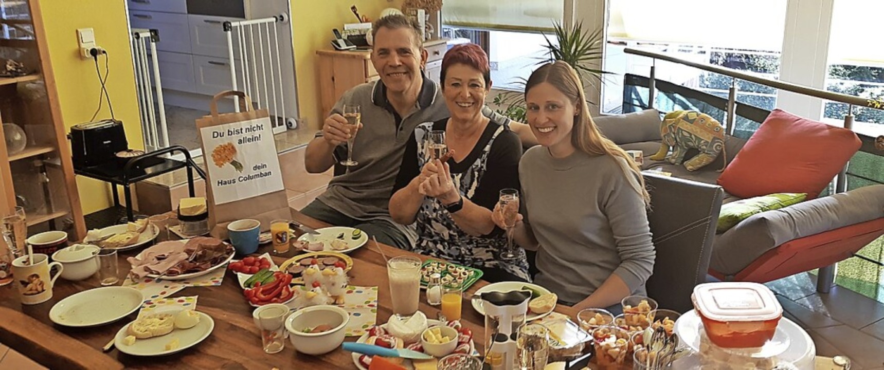 Verwaltungsmitarbeiterin Annette Volke...rühstück mit ihrer Familie schmecken.   | Foto: privat