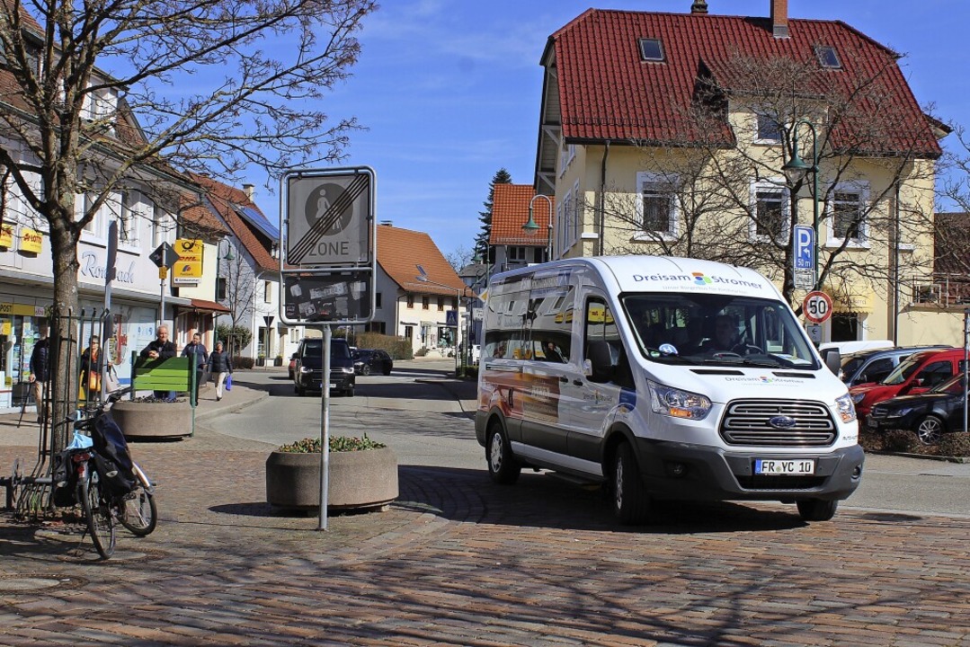 Dreisam-Stromer heißt der Bürgerbus, der in Kirchzarten fährt.  | Foto: Erich Krieger