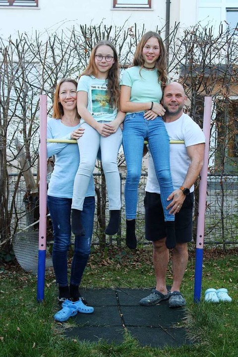Rebekka (von links), Mira, Soraya und Stefan Schork  | Foto: Annika Sindlinger