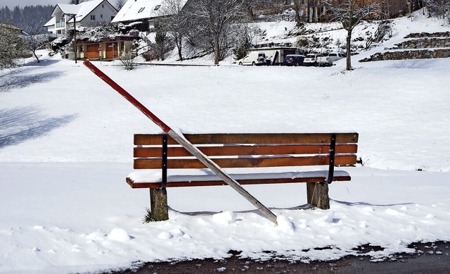 Der Winter hat sich in der Nacht auf M...hen Winterdienstkosten weiter steigen.  | Foto: Wolfgang Adam