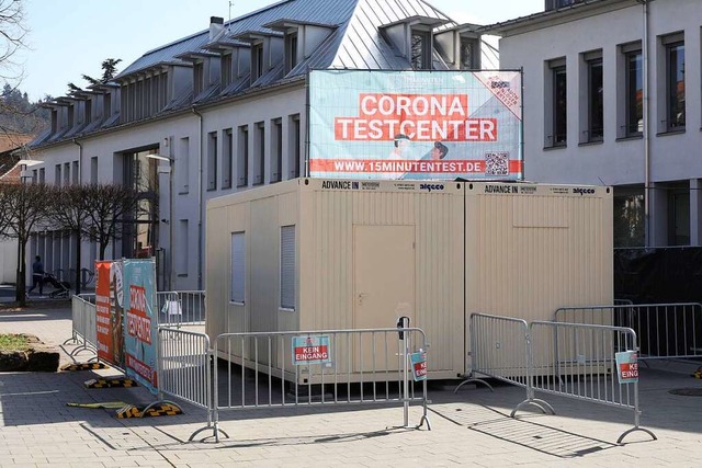 Das Testzentrum in Lahr auf dem Rathausplatz  | Foto: Christoph Breithaupt