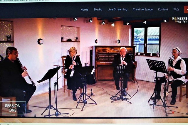 Klari-Nett-Quartett (von links):  Andr...n, Andreas Wei und Maria-Anna Brucker  | Foto: Erich Krieger