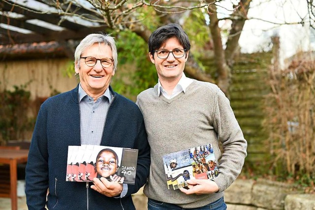 Klaus Holzpfel (links) und sein Sohn ...pfel sind treibende Krfte im Verein.  | Foto: Freiburg