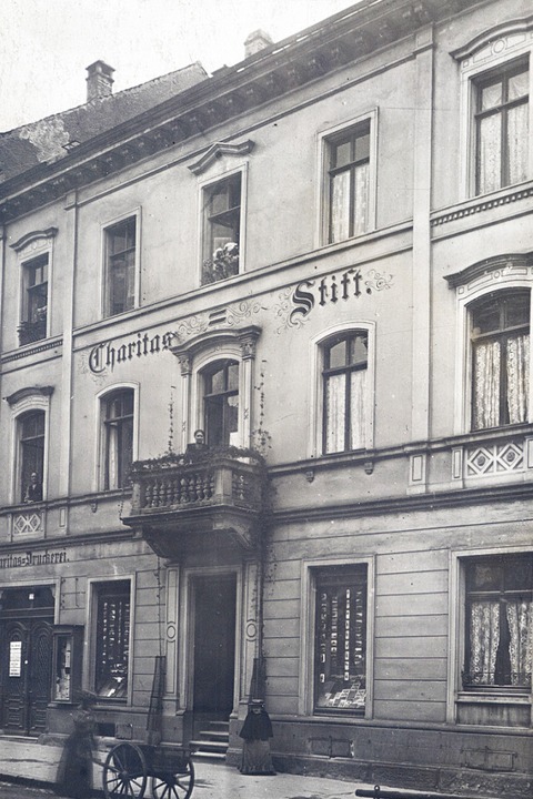 Das Charitas-Stift in der Freiburger  ...zentrale  in den Jahren 1899 bis 1924.  | Foto: Caritas