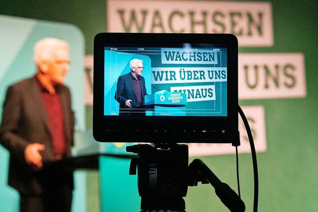 Winfried Kretschmann nimmt an der digi...elegiertenkonferenz in Heilbronn teil.  | Foto: Marijan Murat (dpa)
