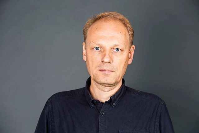 BZ-Redakteur Klaus Riexinger l�sst die...r Hundert KZ-H�ftlinge verantwortlich.  | Foto: Carlotta Huber