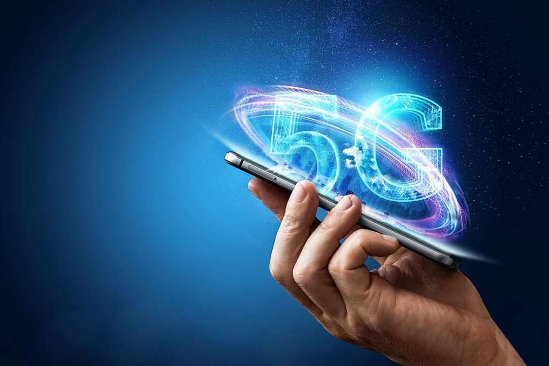 Heilsbringer oder Teufelszeug?  Um den Mobilfunkstandard 5G wird gestritten.  | Foto: markoaliaksandr (Adobe Stock)