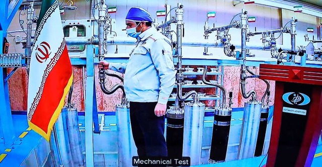 Ingenieur in der iranischen Atomanlage Natanz  | Foto: - (AFP)