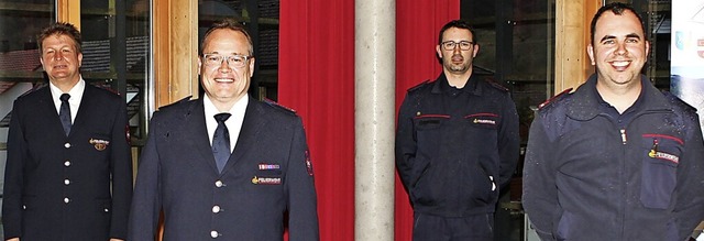 Die Feuerwehr-Abteilungen Zell und Atz...Philipp (Kommandant Abteilung Stadt).   | Foto: Privat