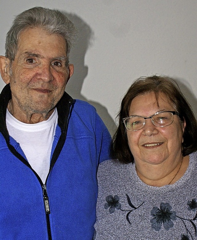 Seit 50 Jahren ein Ehepaar: Giuseppa und Gaspare Siragusa  | Foto: Werner Probst