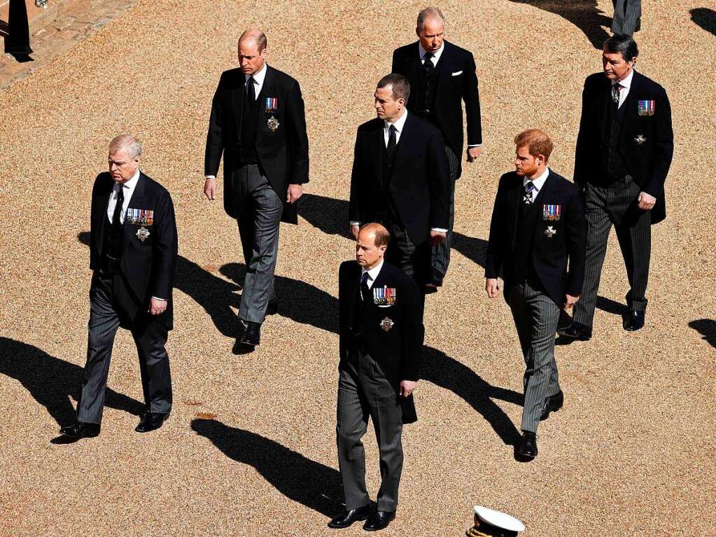 Prinz Andrew, Prinz Edward, Prinz William, Peter Phillips, Prinz Harry, David Armstrong-Jones und Timothy Laurence