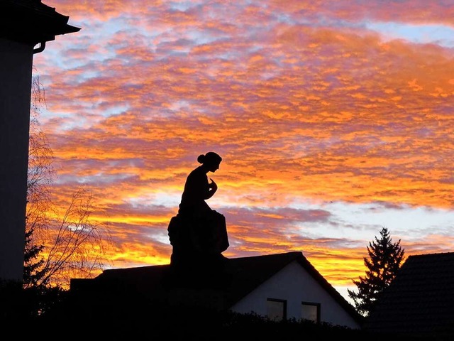 Frau auf dem Dach in Gundelfingen  | Foto: Anna-Dorothea Witte-Rotter