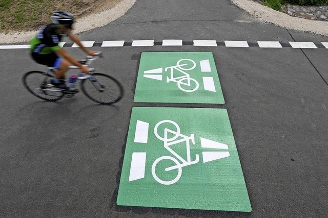 Drei Routen fr den Radweg