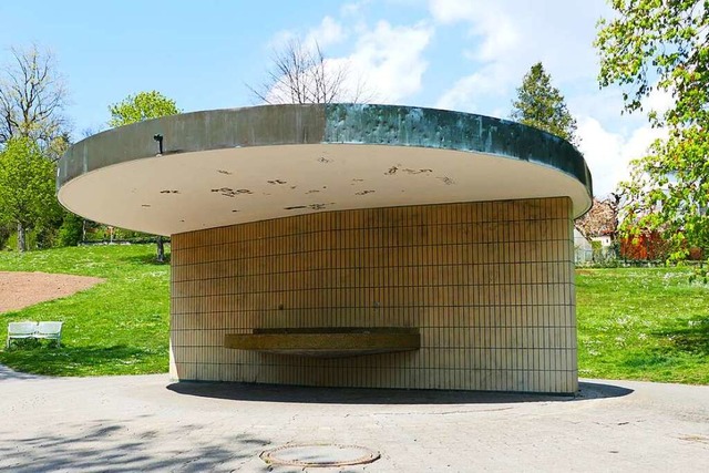 Das Quellhuschen im Badmattenpark lockt viele Jugendliche an.  | Foto: Stefan Mertlik