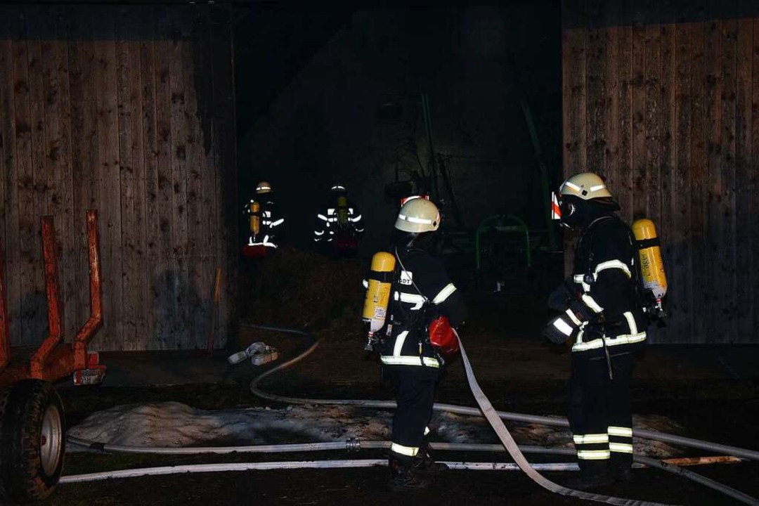 Der Brand griff nicht auf das konomiegebude ber.  | Foto: Kamera24