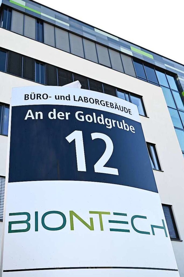 Der Standort von Biontech in Mainz:  M...fstoffhersteller Biontech und Curevac.  | Foto: Arne Dedert (dpa)