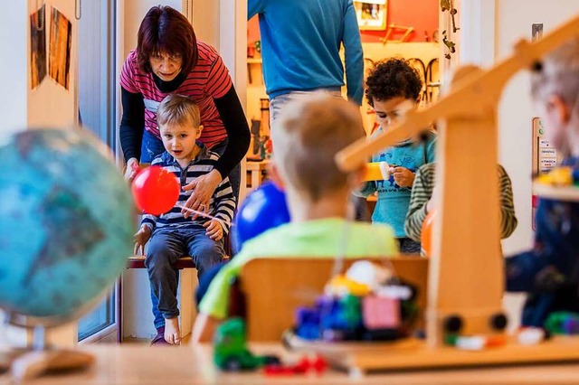 Fachkrfte werden fr Kindertageseinrichtungen hierzulande hnderingend gesucht.  | Foto: Jens Bttner