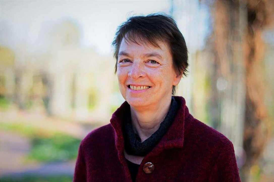 Arbeitet bei der Hospizgruppe Freiburg: die Hospizbegleiterin Felicitas Riede  | Foto: Kathrin Blum