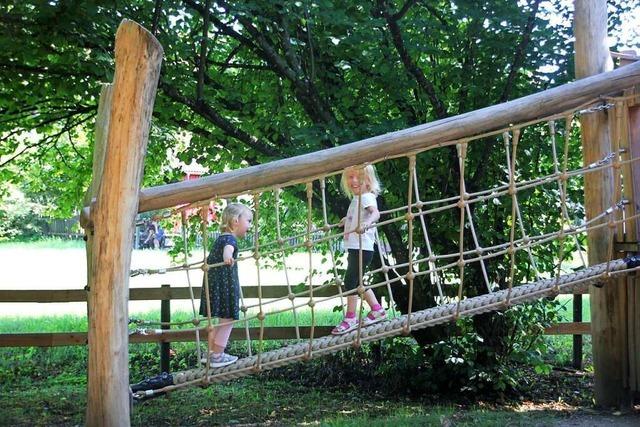 Der Maulburger Spielplatz Mrzengrten ist ein ausgedehntes Kinderparadies