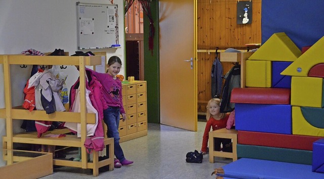 Whrend der Kindergarten St. Martin  s...chen  die Kinder ein Ausweichquartier.  | Foto: Langelott