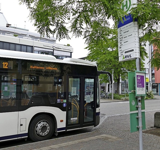 Der tlinger Ortschaftsrat mchte Verbesserungen bei der Buslinie 12.  | Foto: Victoria Langelott