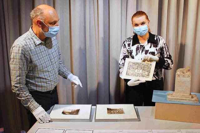 Volontrin Lenita Claassen und Museums... im Historial Hartmannswillerkopf vor.  | Foto: Dreilndermuseum