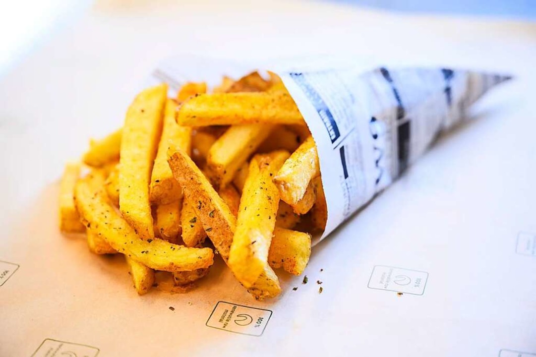 Mit im Angebot: Pommes  | Foto: Ulrich C Beinert