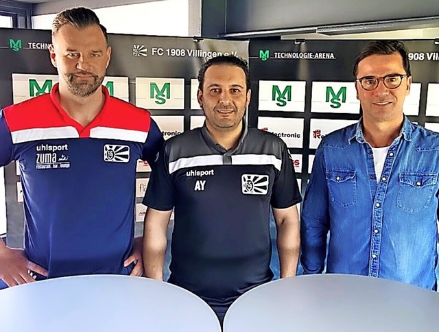Arash Yahyaijan (Mitte), Sportvorstand...el Miletic (links) und Mustafa Grbz.  | Foto: Verein
