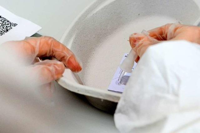 Bis zu 25 Prozent falsch-positive Antigen-Schnelltests im Kreis Lrrach