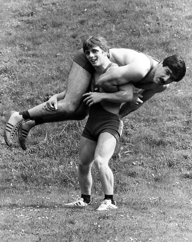 Rainer Heugabel, 48 Kilo, nimmt Martin...k. Ein Foto aus dem Olympia-Jahr 1984.  | Foto: imago sportfotodienst