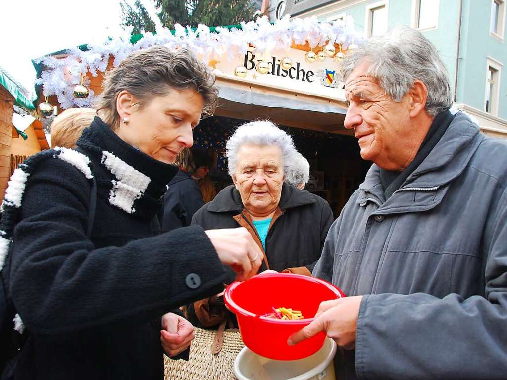 Auch 2007 war Stickelberger als Losverkufer im Einsatz.