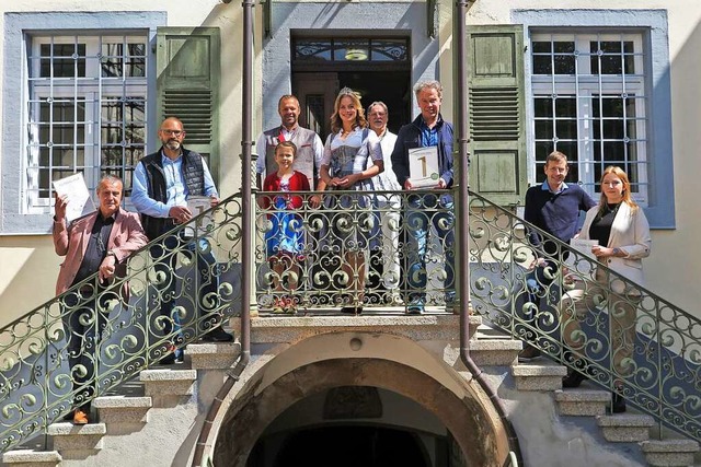 Siegerfoto mit der Markgrfler Weinpri...e des Markgrfler Museums in Mllheim.  | Foto: Markgrfler Wein e.V.