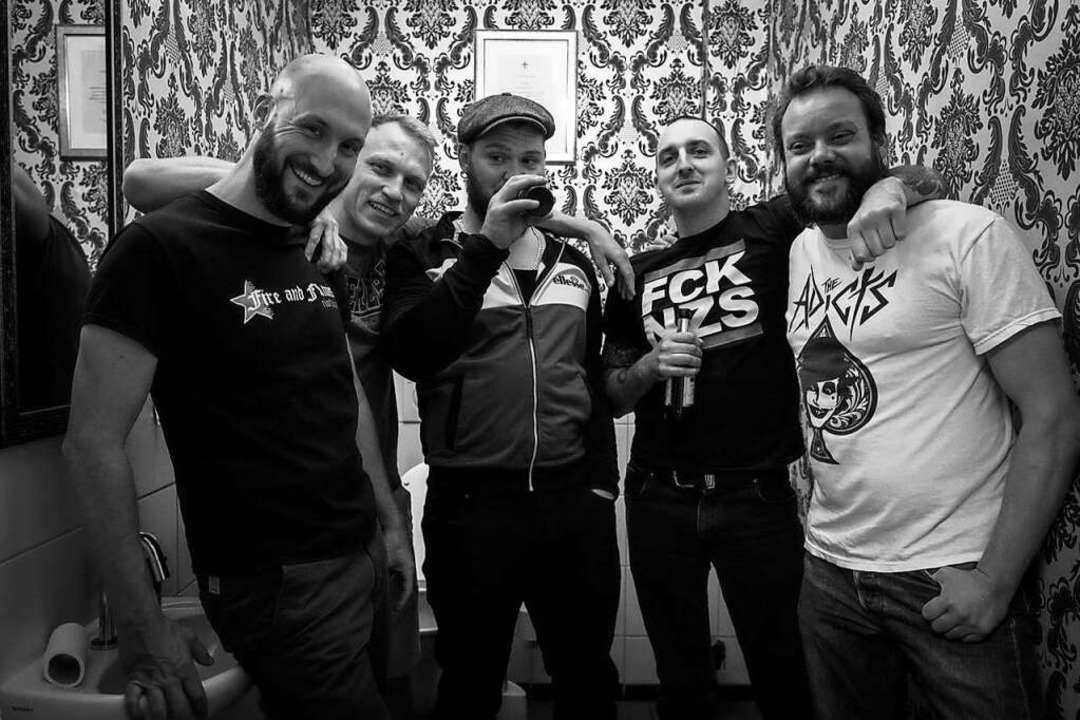 Adrian, Jakob, Niklas, Daniel, Jrg (v...ks nach rechts) sind Enraged Minority.  | Foto: Svrine Kpoti