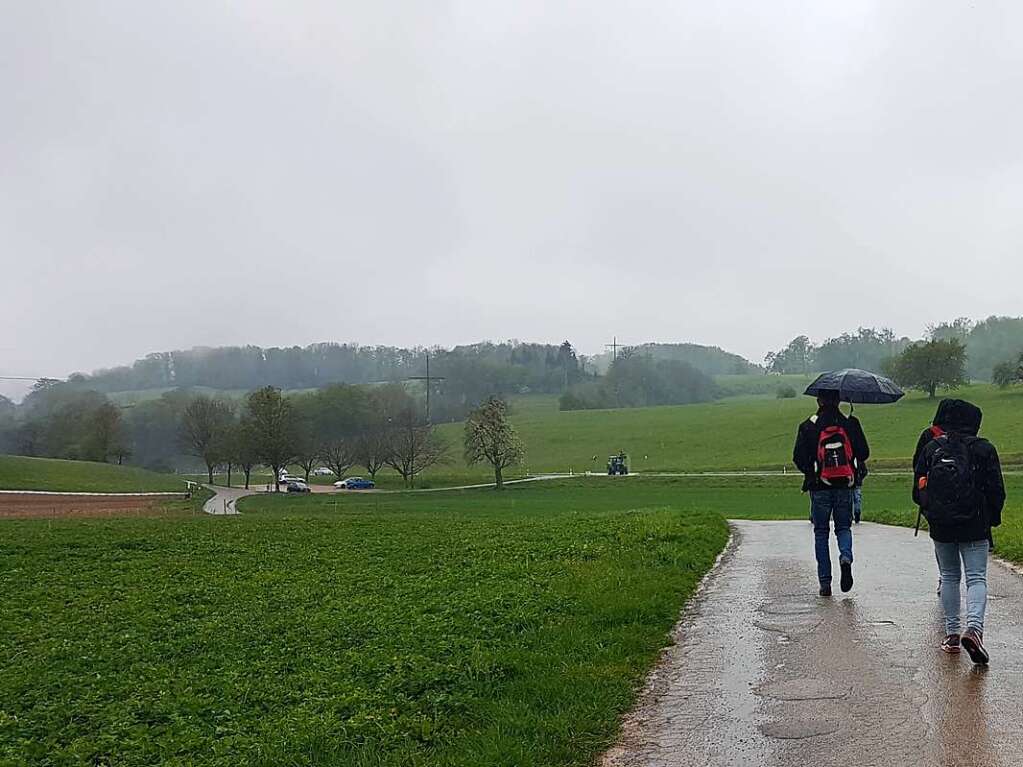 Nicht nur Corona, sondern auch das schlechte Wetter sorgten dafr, dass am Maiwochenende wenig an sonst beliebten Wanderzielen wie der Burg Rtteln los war.