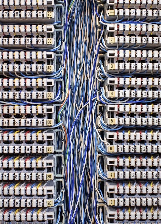 Das kommunale Breitbandnetz soll in We...ftig fr schnelleres Internet sorgen.   | Foto: Ole Spata